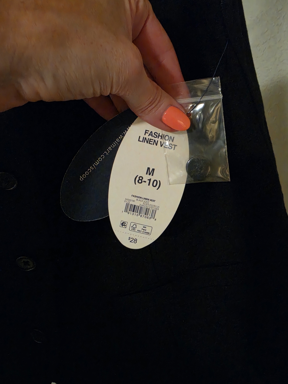 Scoop Black Button-Front Sleeveless Vest - Picture 2 of 2
